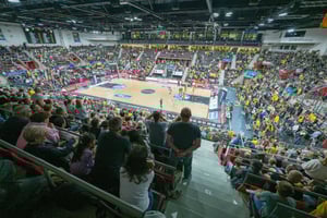 MHP-RIESEN-Ludwigsburg-Hospitality-Comparison-Innen