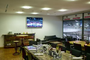 MHP-RIESEN-Ludwigsburg-Hospitality-Sports-wirmachenDruck-Lounge