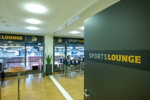 MHP-RIESEN-Ludwigsburg-Business-Sports-Lounge-Eingang